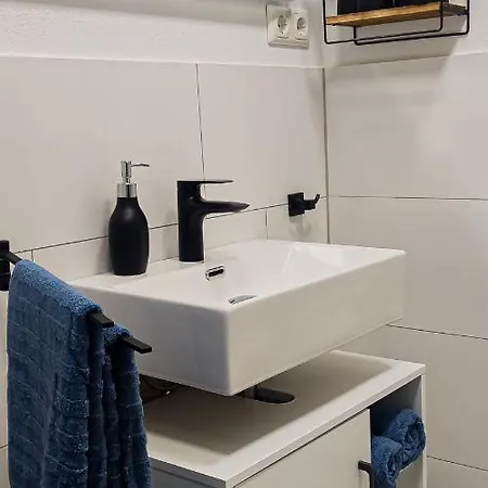 Charmantes Denkmalgeschütztes Tiny House Am Rhein Rhens