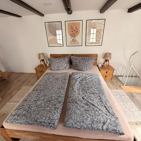 Charmantes Denkmalgeschuetztes Tiny House Am Rhein * Rhens